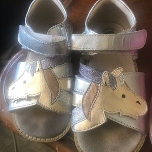 Livie and Luca size 12